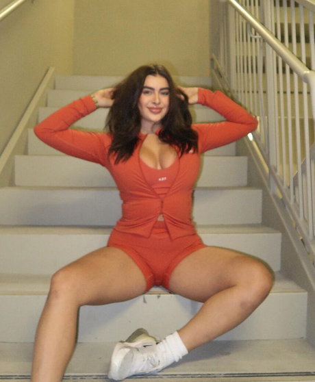 Kalani Hilliker pornstar beautiful picture