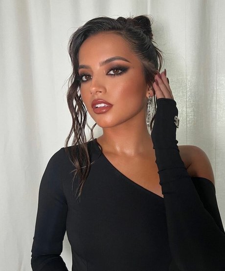 nerdy onlyfans beautiful xxx archive