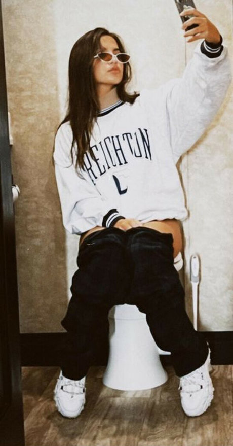 Isabela Merced xxx model image