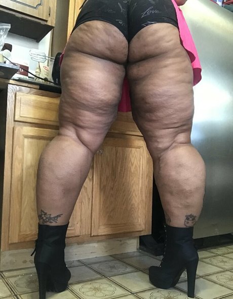 amazon leee exclusive star images