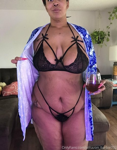 asian brunette onlyfans pretty picture