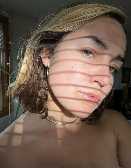 thepxstsxffice erotic actress pics