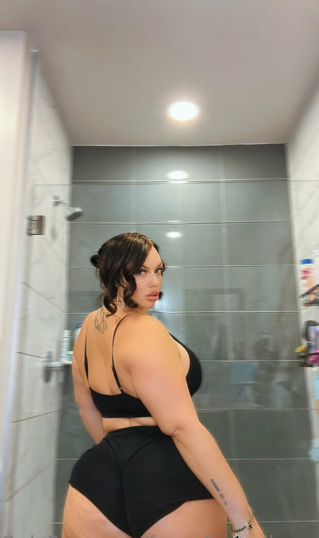 fansofmandimay pornographic model picture