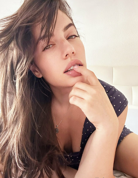 Alicia Williams sexy model archive