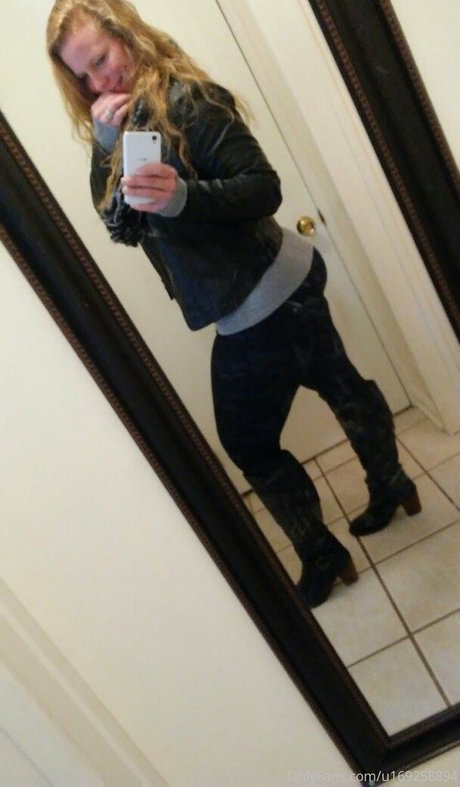 bigbootymandyj1981 model naked galleries