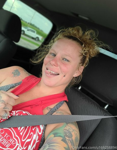 big tits nerd onlyfans beautiful pics