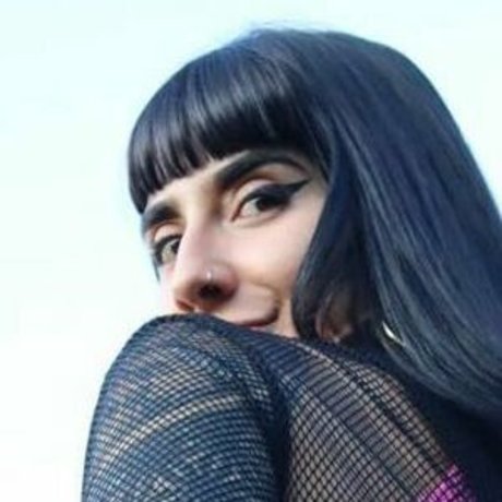 Lauzapata95 nudes actress photo