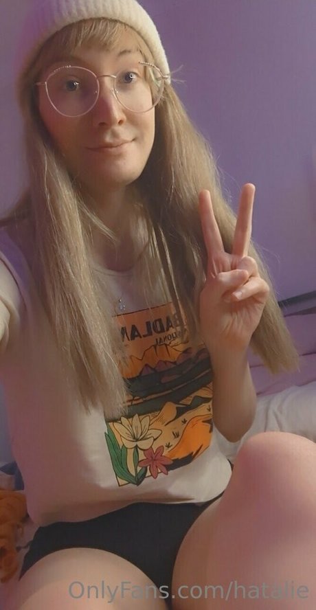 hatalie beautiful star pictures