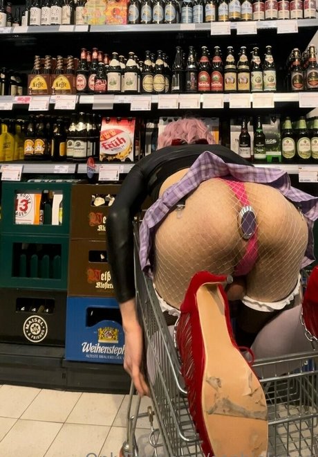 sophiekrens model erotic image