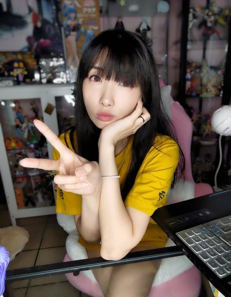 mikan cosfree nudes actress gallery