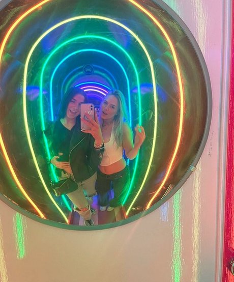 Gabriella Davies Quick photo