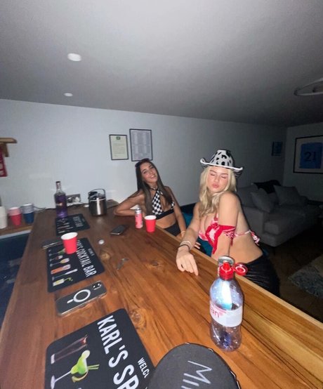 Gabriella Davies model adult picture