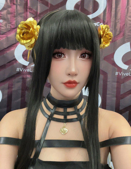 blonde cumshot onlyfans hot naked image