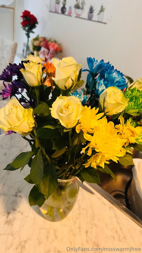 from behind onlyfans free naked pic