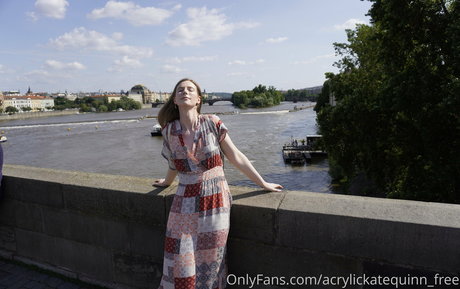 streamer onlyfans pretty images