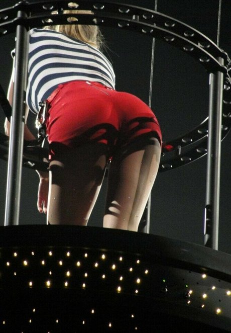 comedian onlyfans free naked picture