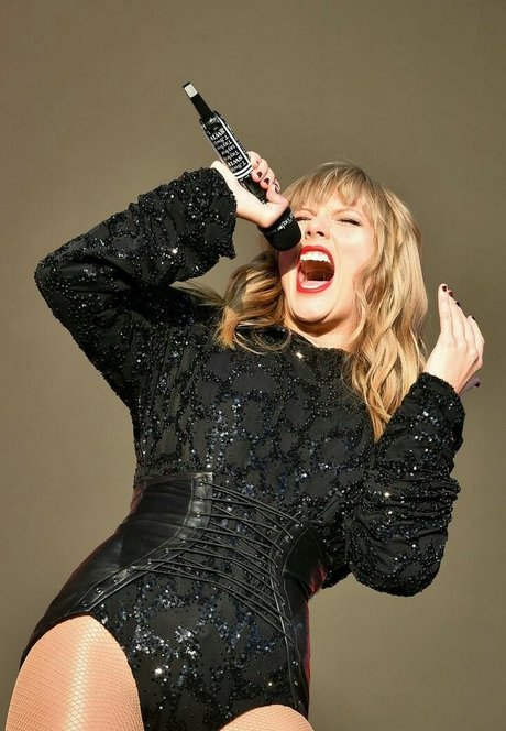 big tits granny onlyfans pornos pics