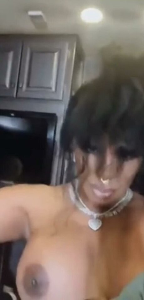 K Michelle top model pics