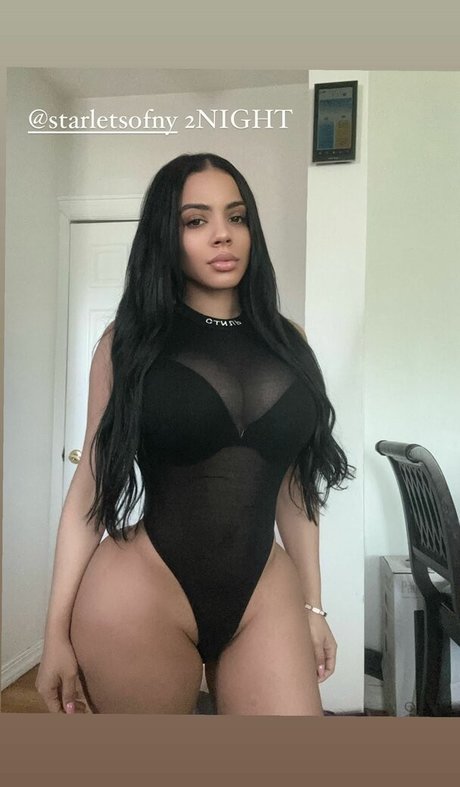 E dot nude pornstar photo