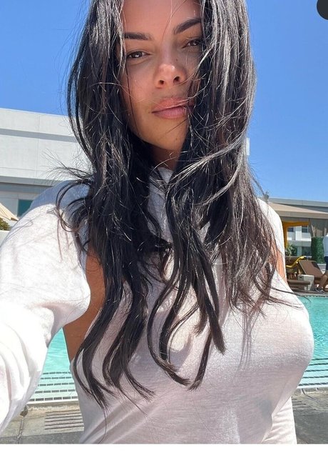 Apostoleanu pornstar nude galleries