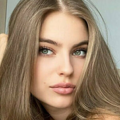 Aliceinadultland pretty actress image