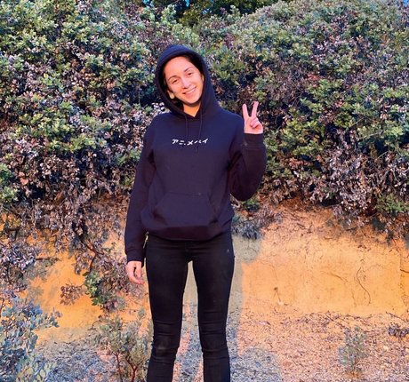 Yana Mori Quick photo