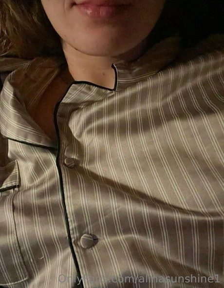 comedian onlyfans hot naked photos