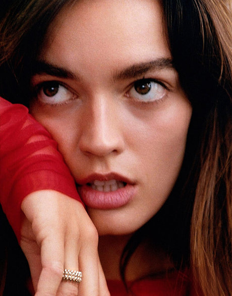 Emma Mackey star sex picture