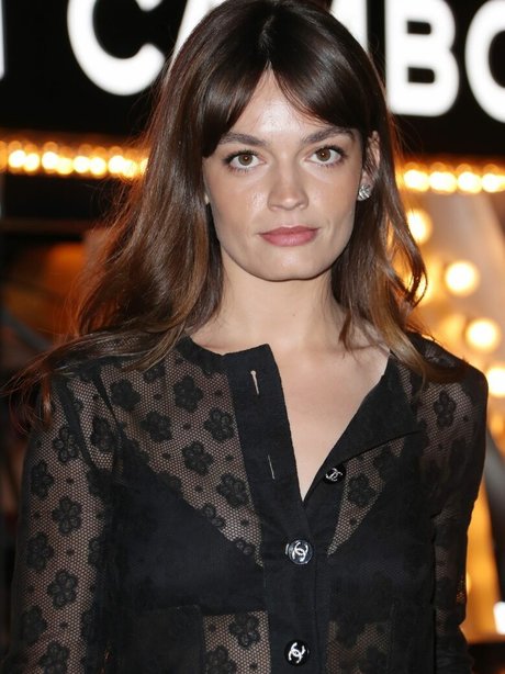 Emma Mackey beautiful actress pics