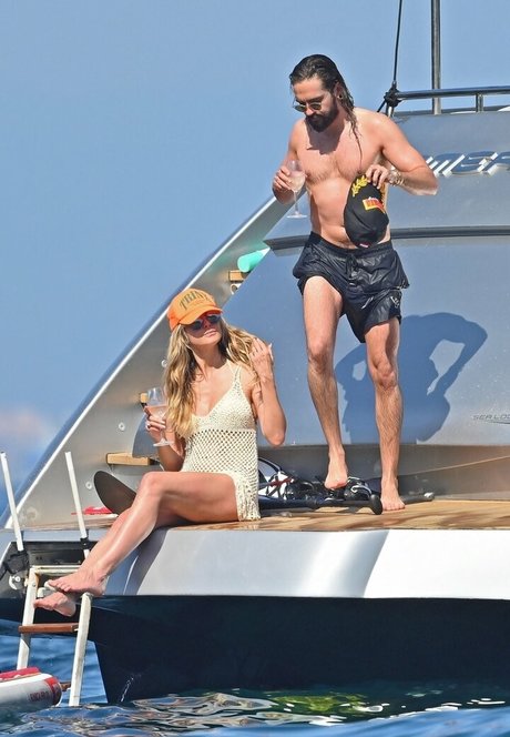 Heidi Klum star nudes gallery