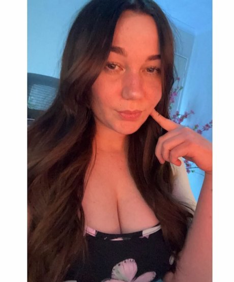 Itsbordie naked pornstar pic