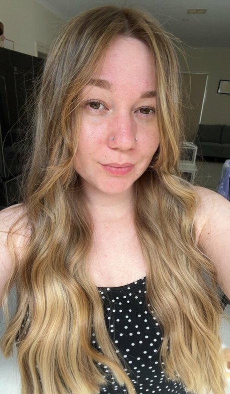 Itsbordie model sex photos