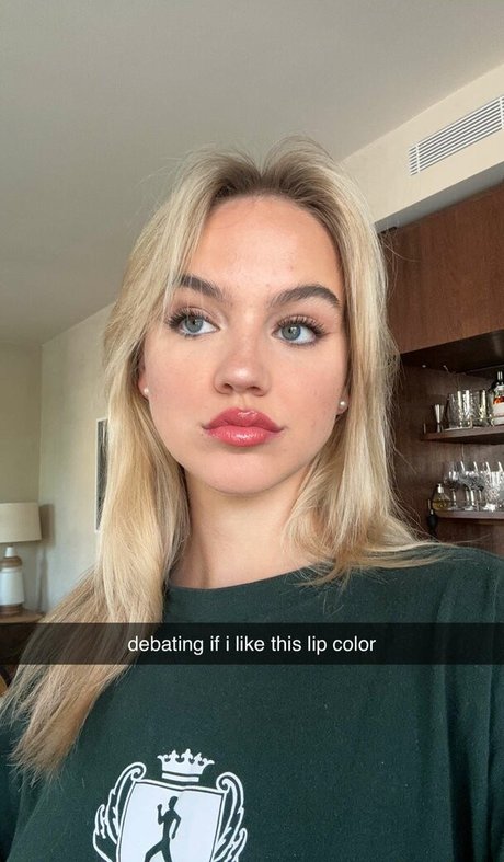 big dildo onlyfans pornographic pics