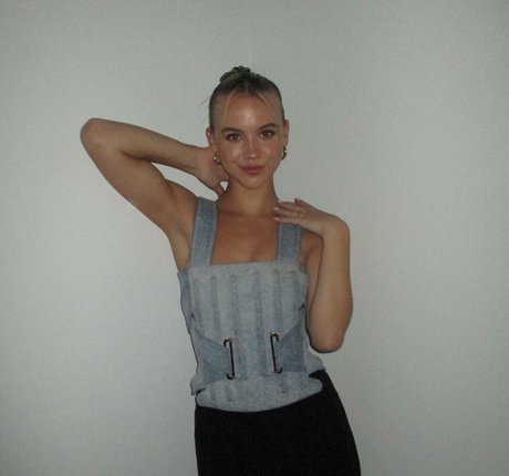 teen trans onlyfans hot sexy pics