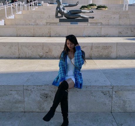 Cindy Phan adult actress pics