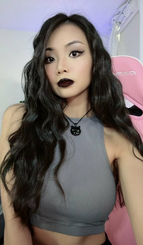 Cindy Phan hd star pictures