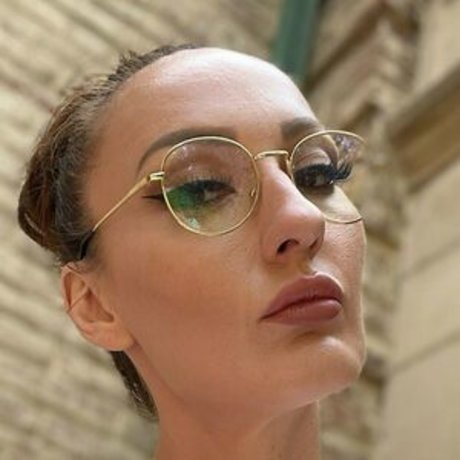 lisina free pornstar hd photo