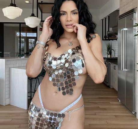 NinaUnrated star naked galleries