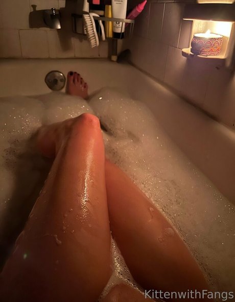 kittenwithfangsfree porn actress archive