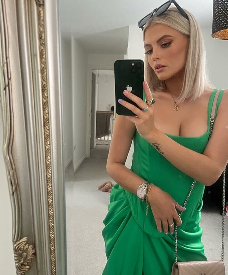 Lucy Fallon model beautiful pictures