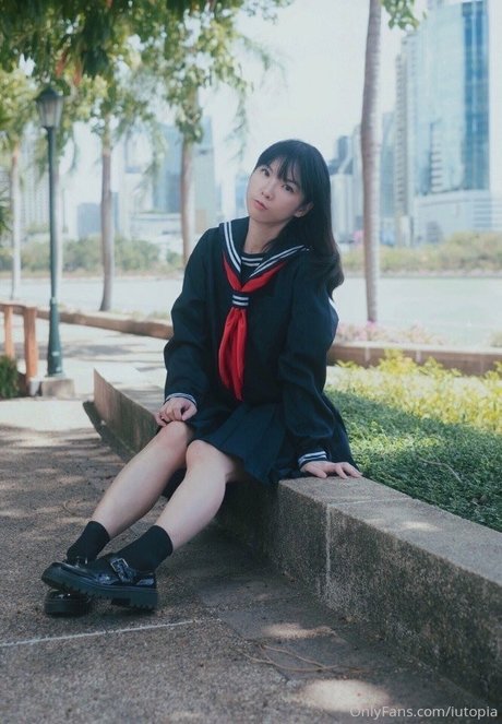 iutopia perfect model picture