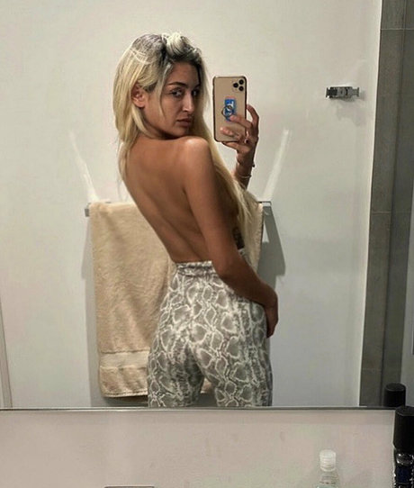 sungoddesssss model hot picture