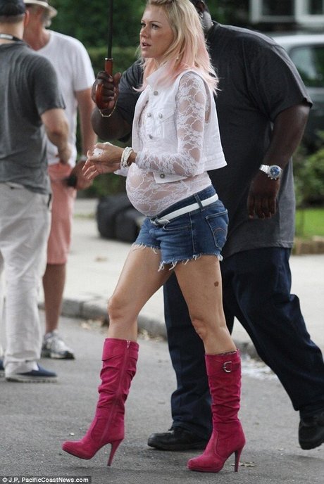 Naomi Watts pornstar hd galleries