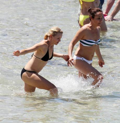 Naomi Watts pornstar exclusive pictures