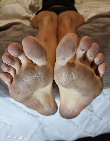 sharpiesoles sexy model pictures