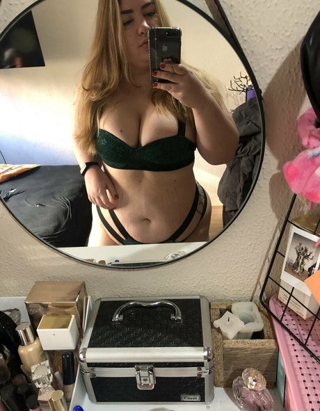 godsavethequeenb____ model high quality galleries