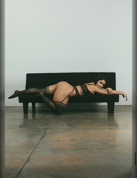 Kittykat exclusive xxx model photo