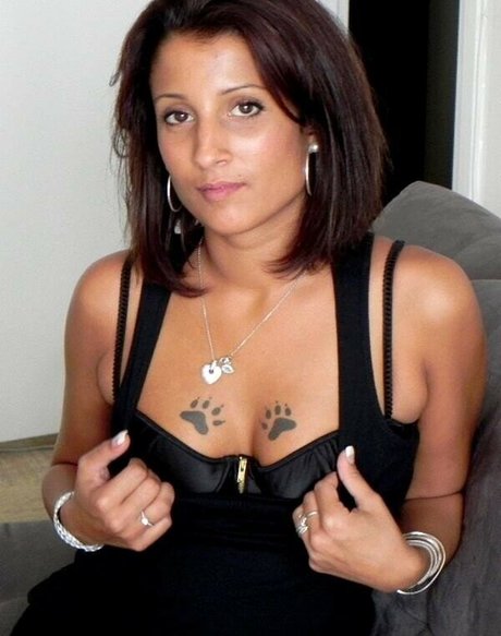 joliebrunetatouee sex pornstar photos