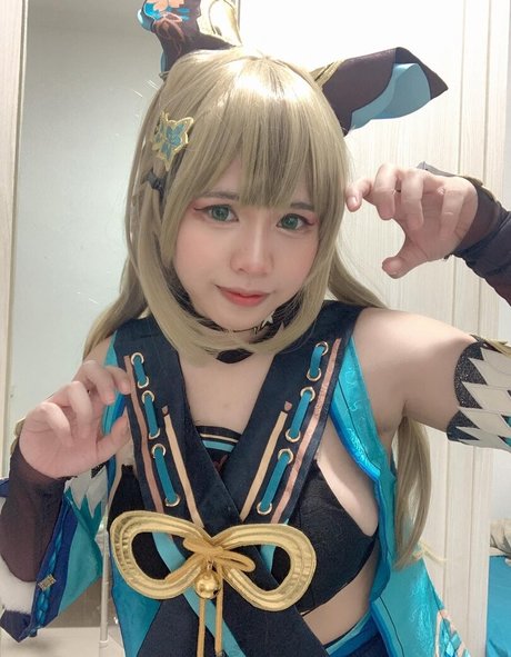 Atennya porn model img