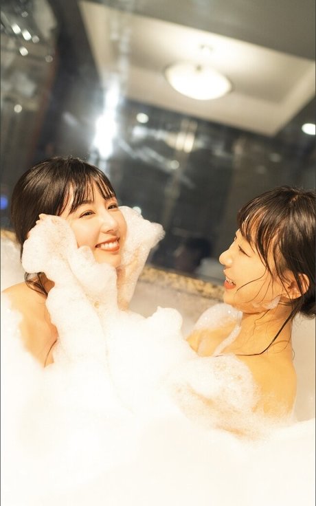 Eunji Pyoapple porn model gallery